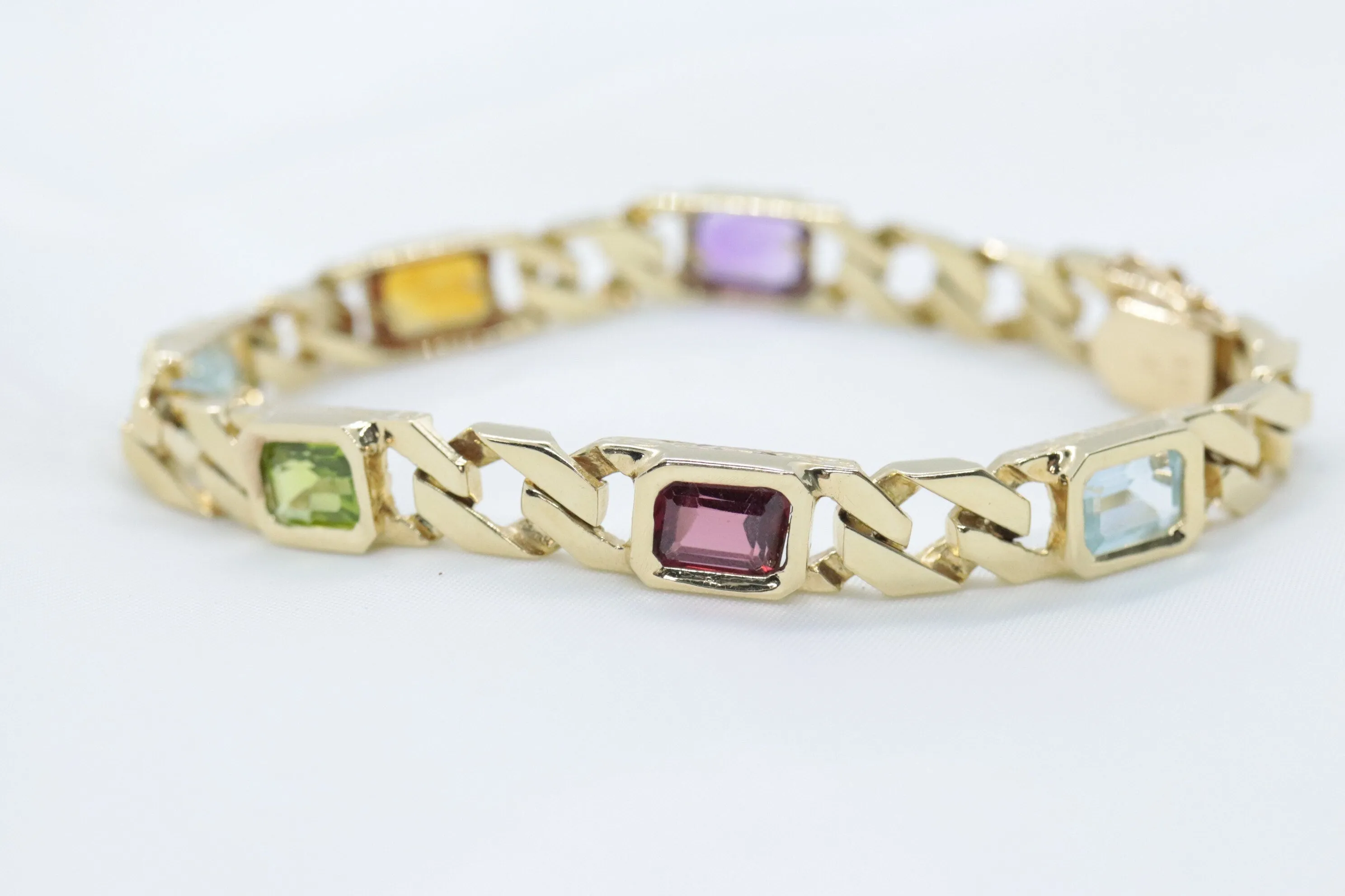 14k Heavy Multi-Color Gem Cuban Chain Bracelet. 23.6g 14k Cuban Chain Bezel Chain Bracelet. Citrine Amethyst Garnet Peridot st (622/15)
