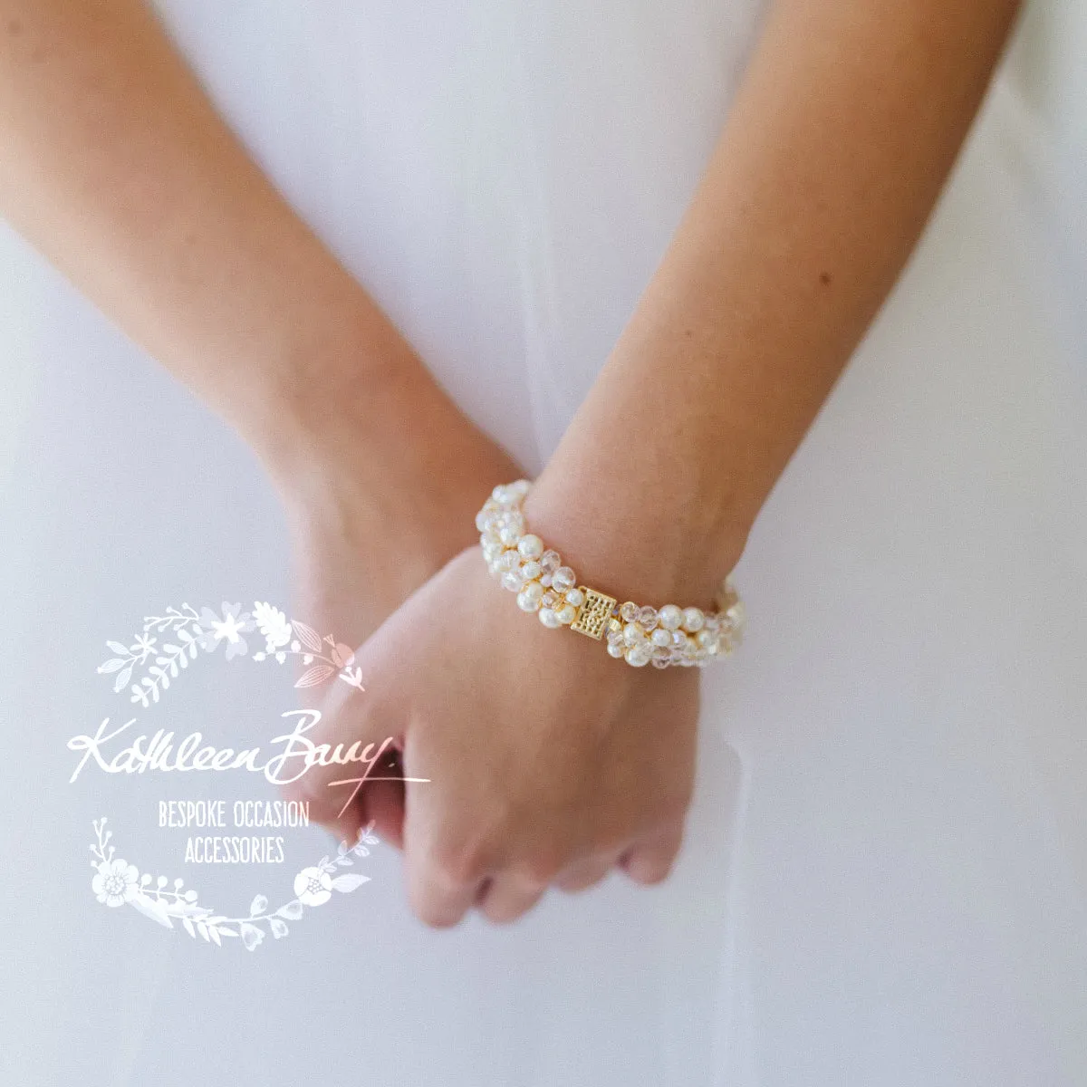 Alison champagne gold crystal pearl bracelet