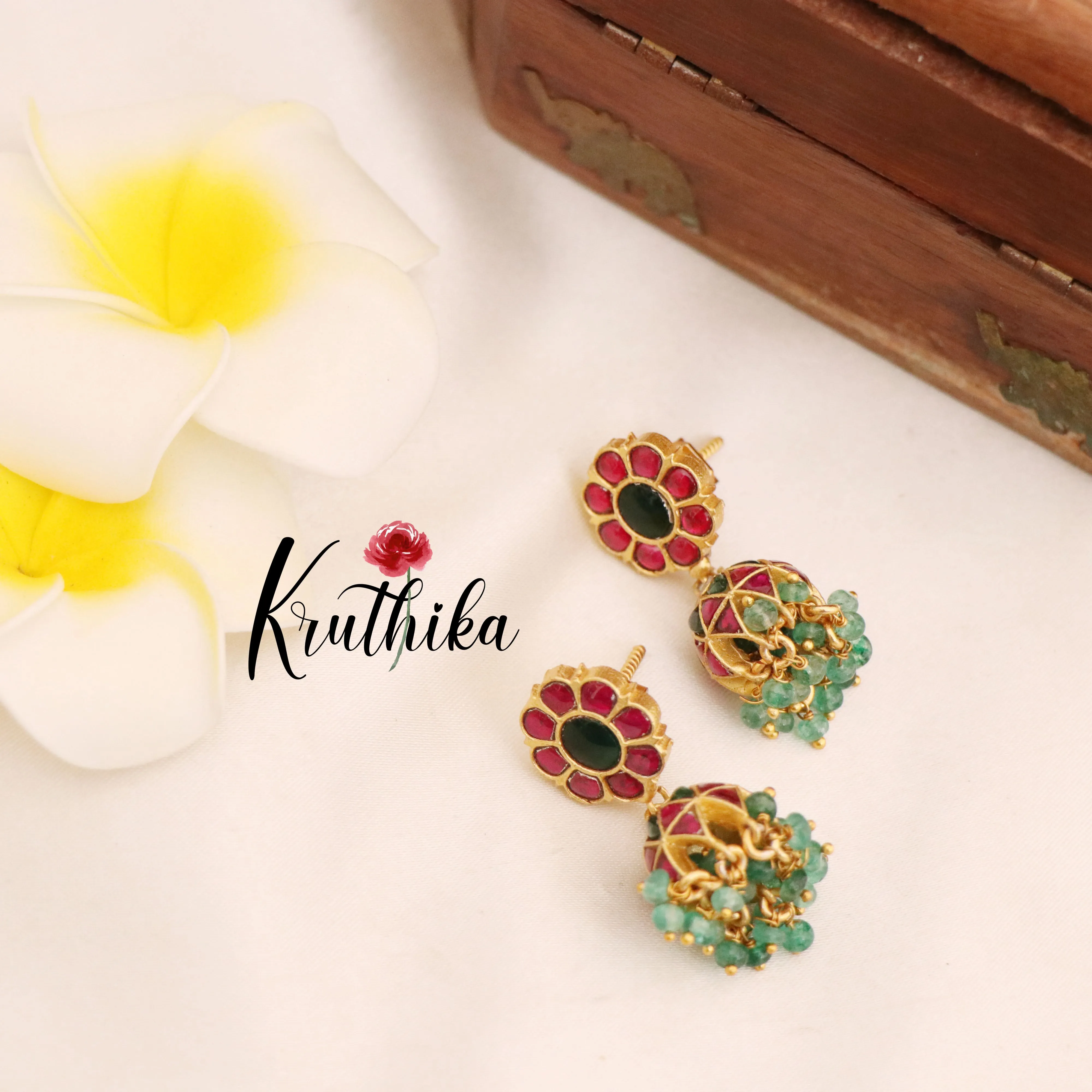 Beautiful Jadau Jhumkas E448