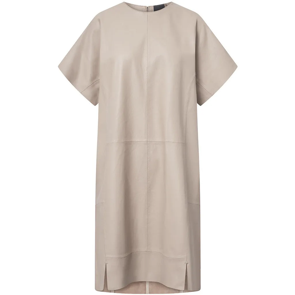 Beautiful Sandra leatherdress / 51220 - Cream