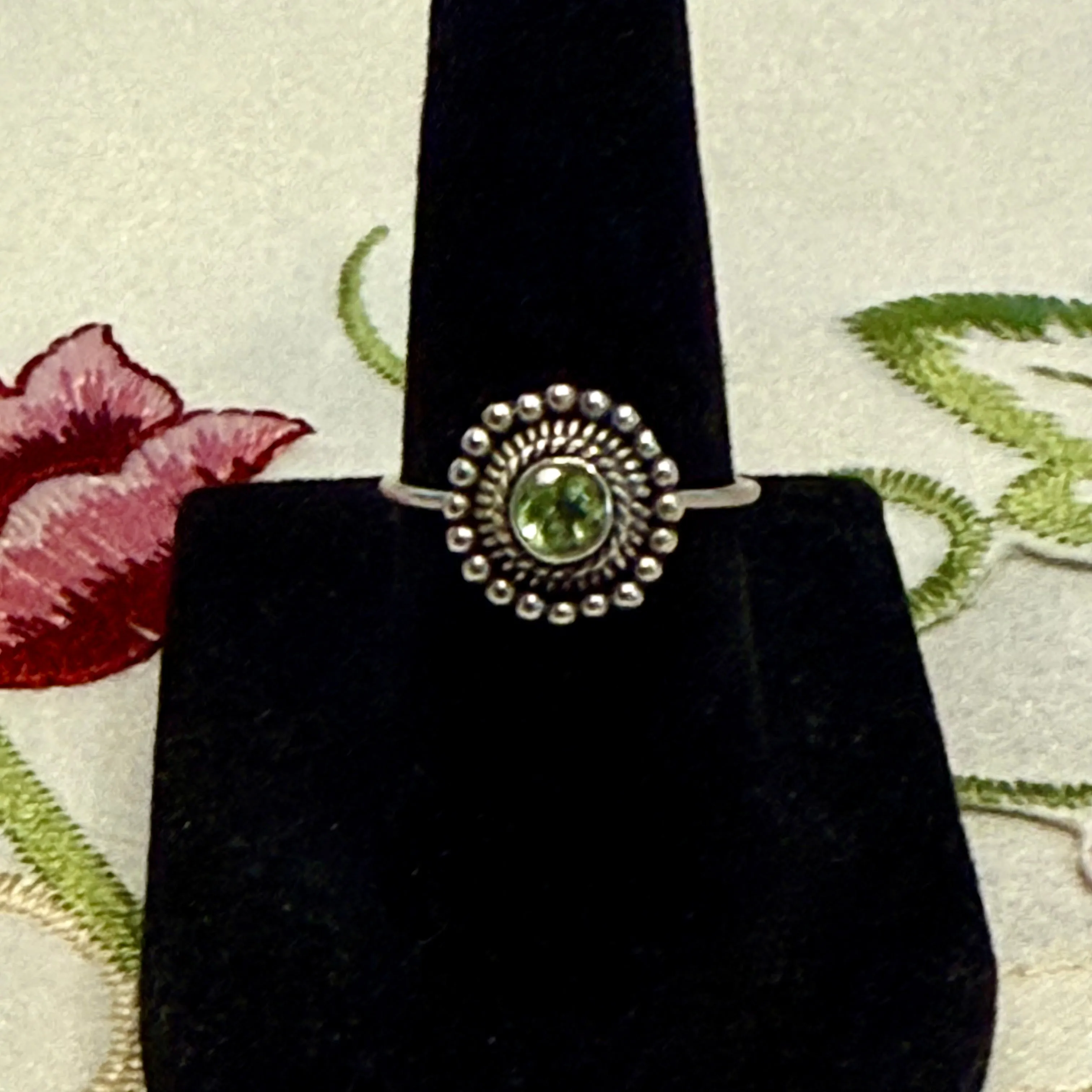 Charmed Peridot Gemstone Dainty Ring Design 925 Stamped Sterling Silver Size 6
