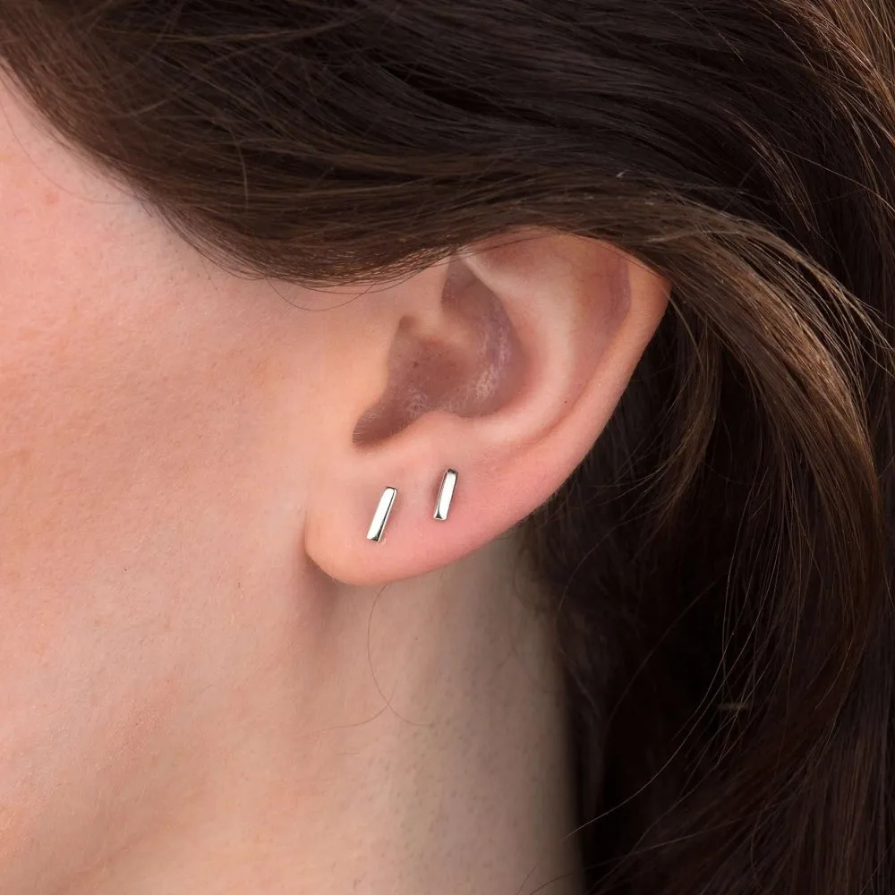 Dash Stud Earrings - Gold - SPESGS35