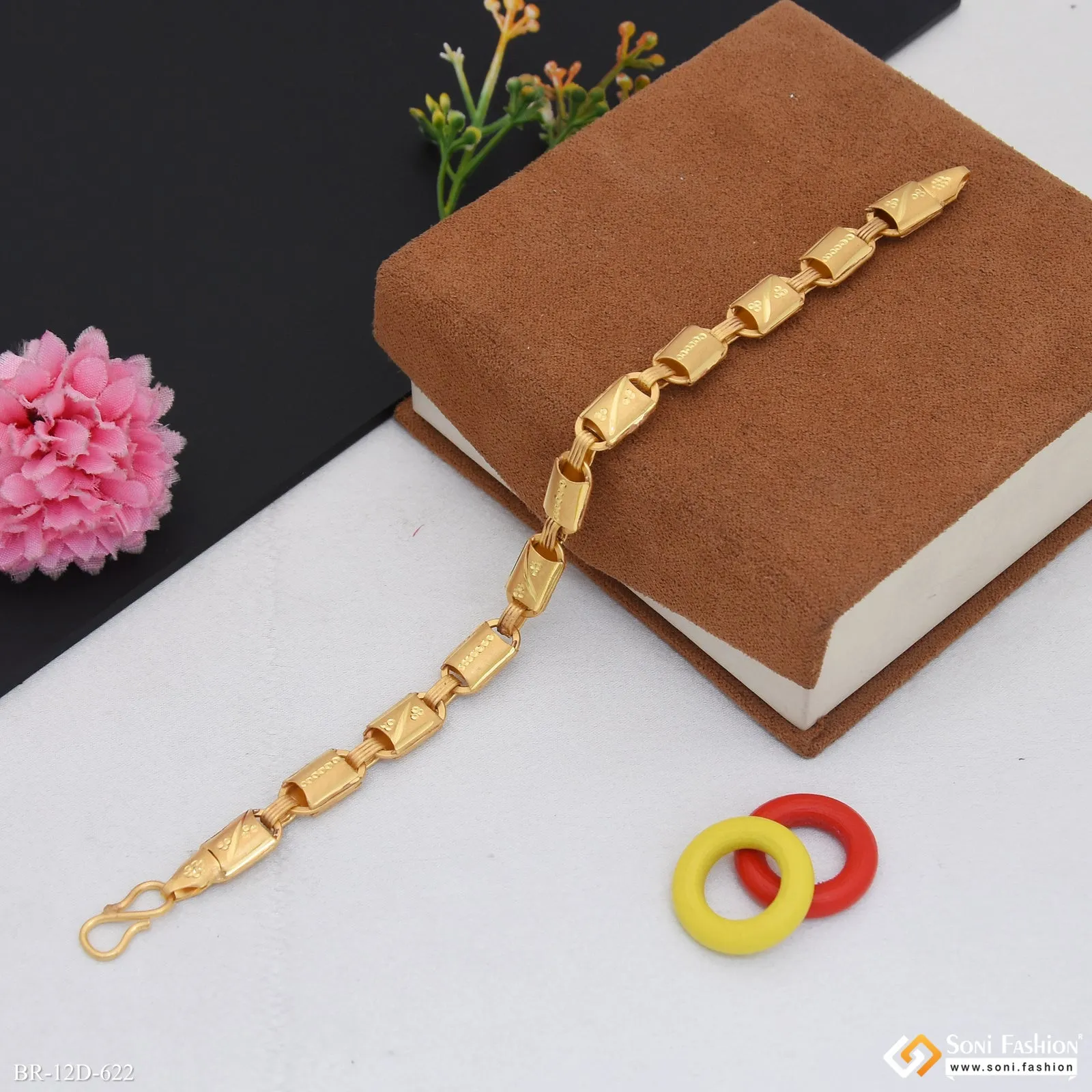 Latest Design Gold Plated Nawabi Bracelet for Men - Style D622
