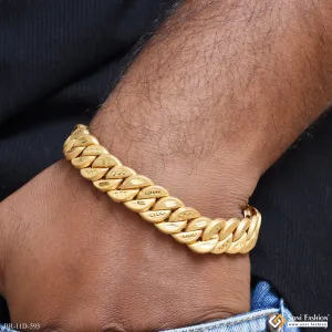 Latest Design Gold Plated Pokal Bracelet for Men - Style D593