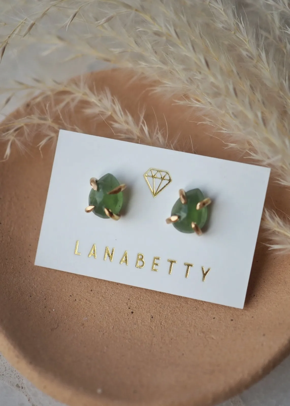 Libra Claw Stud Earrings - Gold Filled
